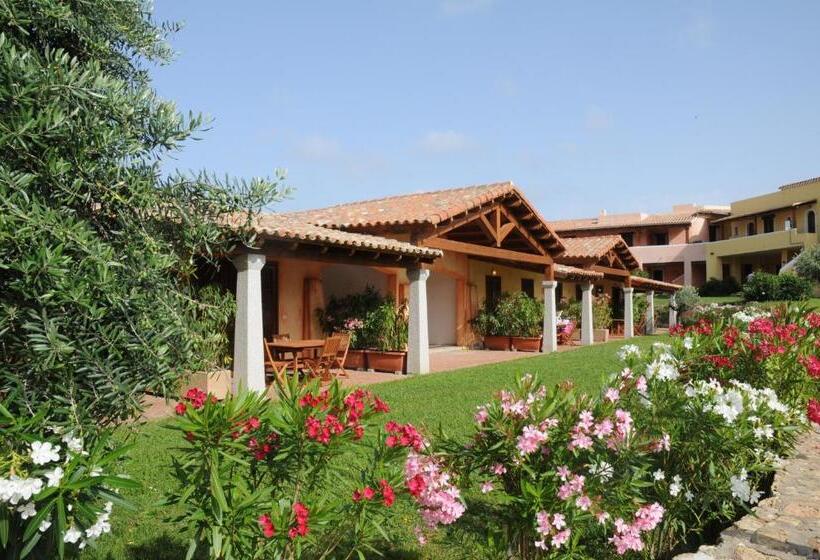 בית מלון כפרי Il Borgo Di Punta Marana