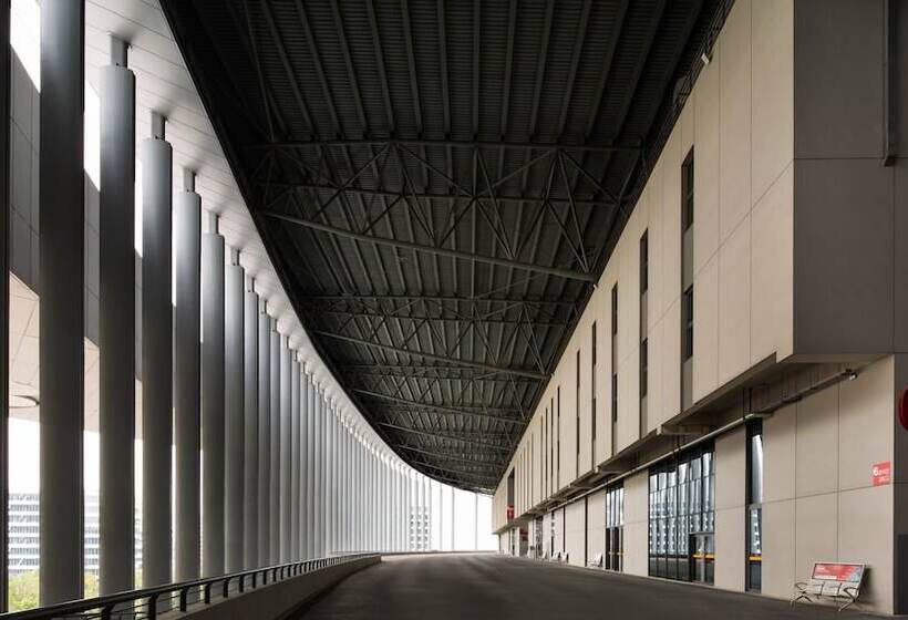 Отель Intercontinental Shanghai Hongqiao Necc, An Ihg