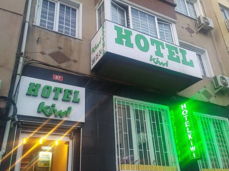 فندق Kiwi