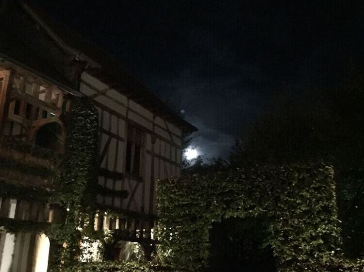 호텔 La Maison De Rhodes Hôtel & Spa