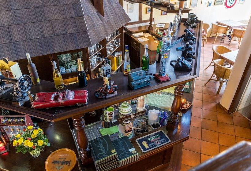 Landhotel & Restaurant Kains Hof