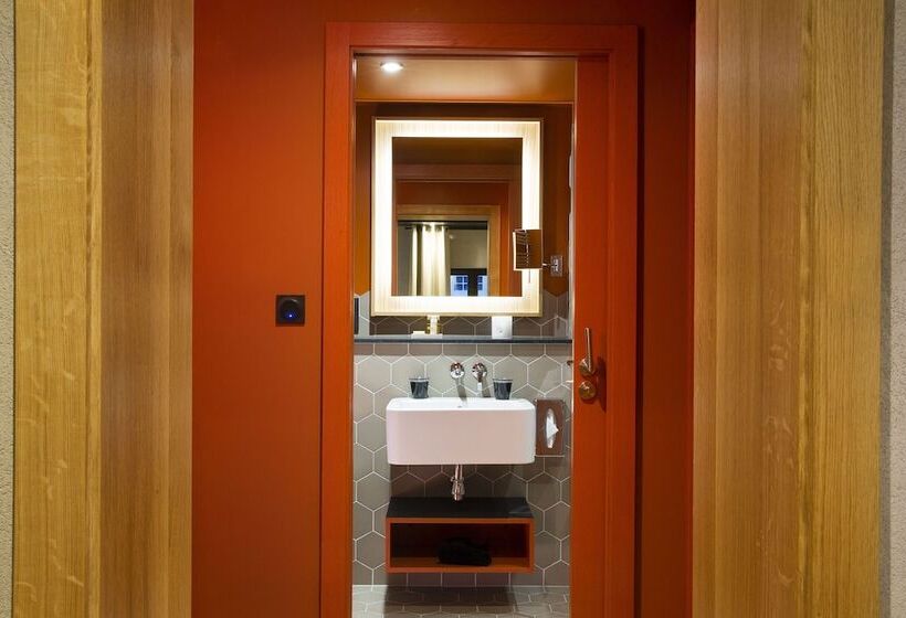 בית מלון כפרי Le Colombier Suites