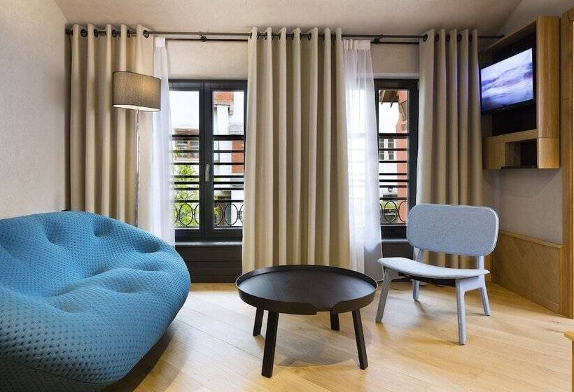 هتل Le Colombier Suites