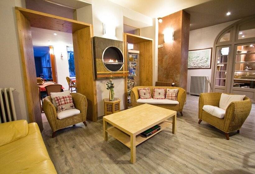 ホテル Restaurant Les Edelweiss