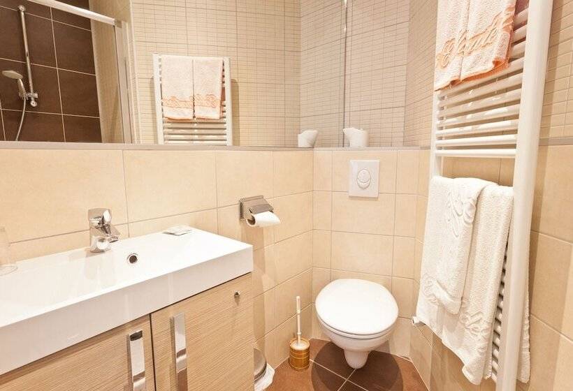 ホテル Restaurant Les Edelweiss