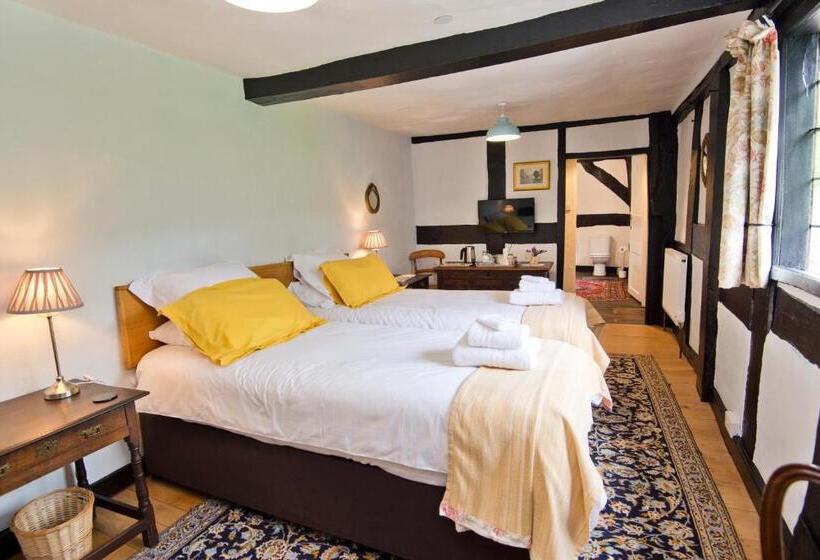 בית מלון כפרי Lower Wythall B&b