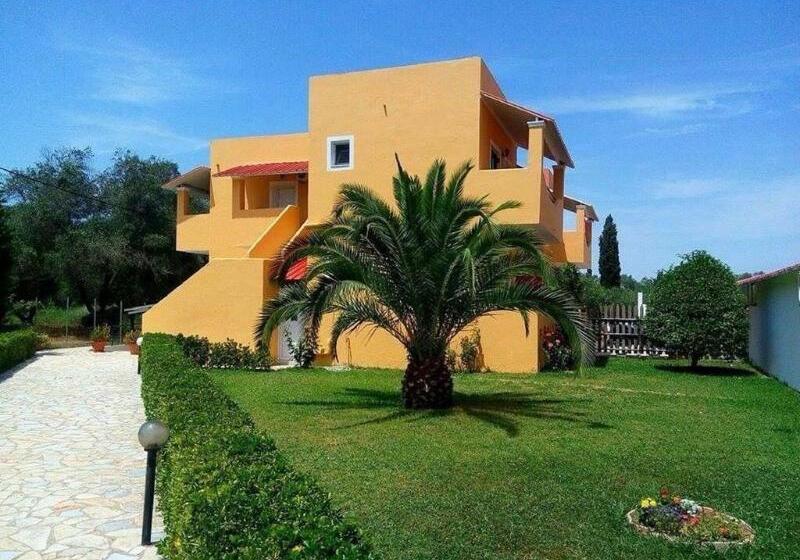 Отель Nikos Villas