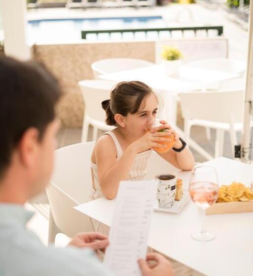 בית מלון כפרי Piramide 2