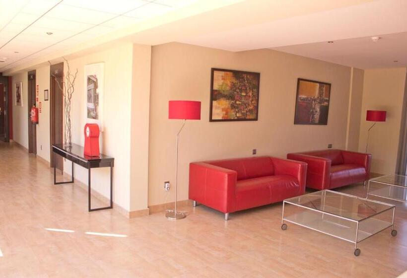 בית מלון כפרי Piramide 2