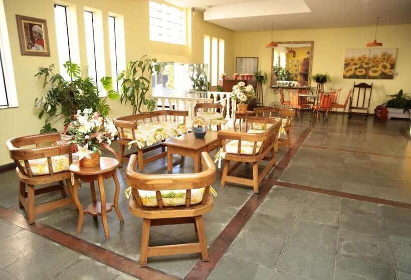 בית מלון כפרי Platino