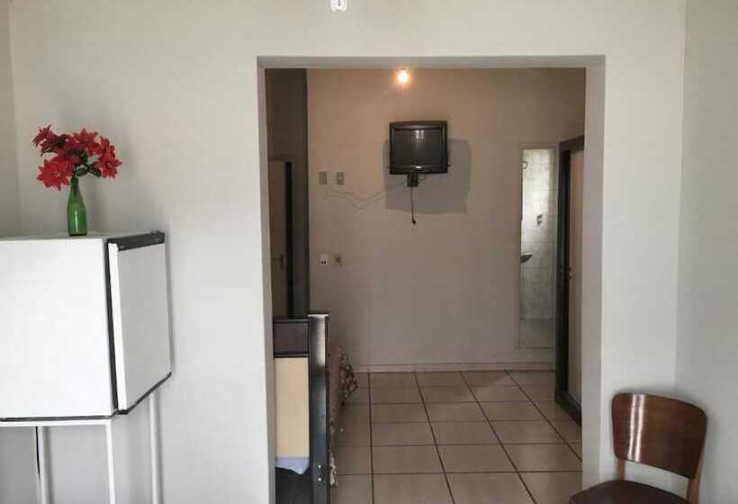 בית מלון כפרי Platino