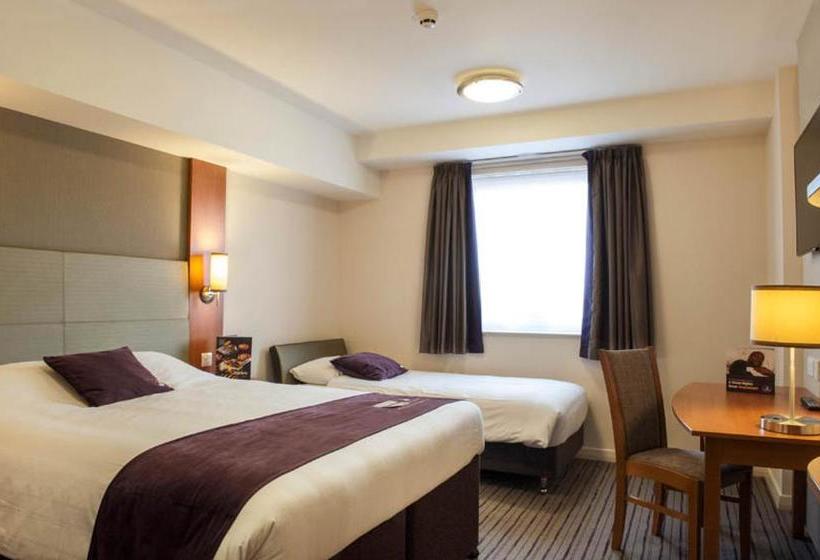 Premier Inn London Bank  Tower