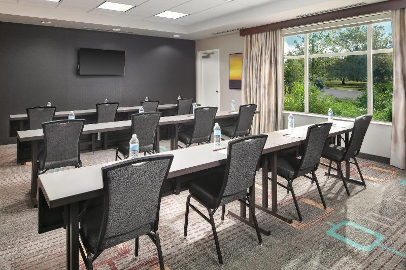 Отель Residence Inn By Marriott Austin Lake Austin/river Place