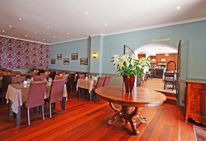 هتل Restaurant Christophe Colomb