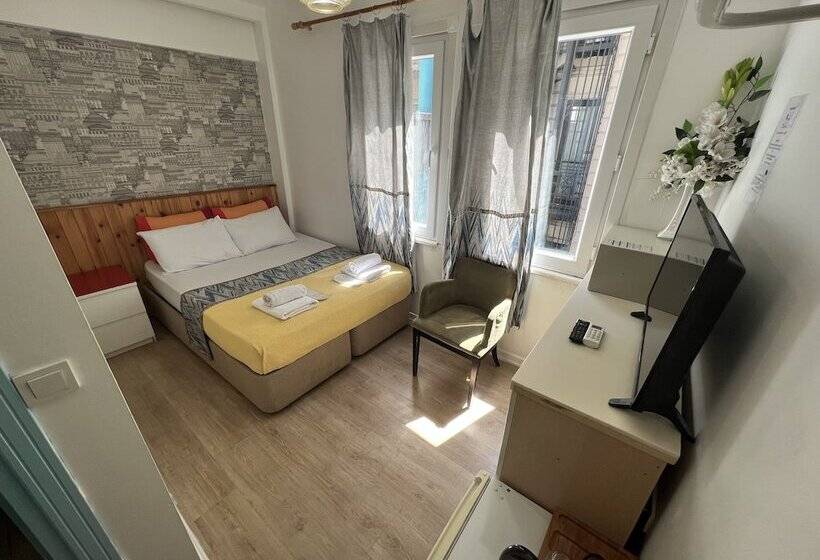 ホテル Rodin Suites