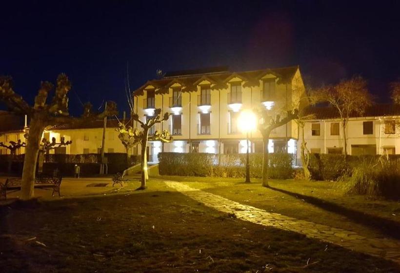 Сельский отель La Casa De Los Soportales