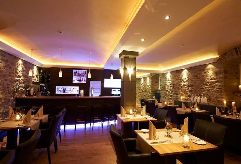 Schloss Hotel Burgbrohl