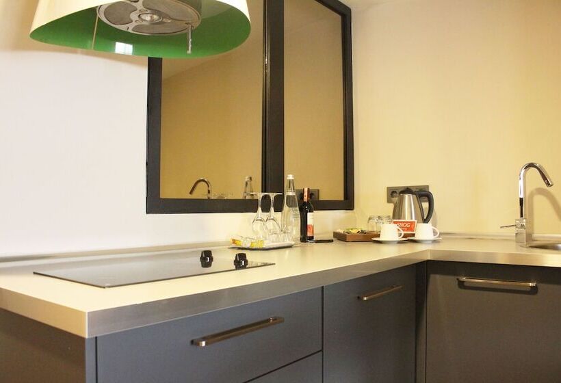 فندق Snog Rooms & Suites