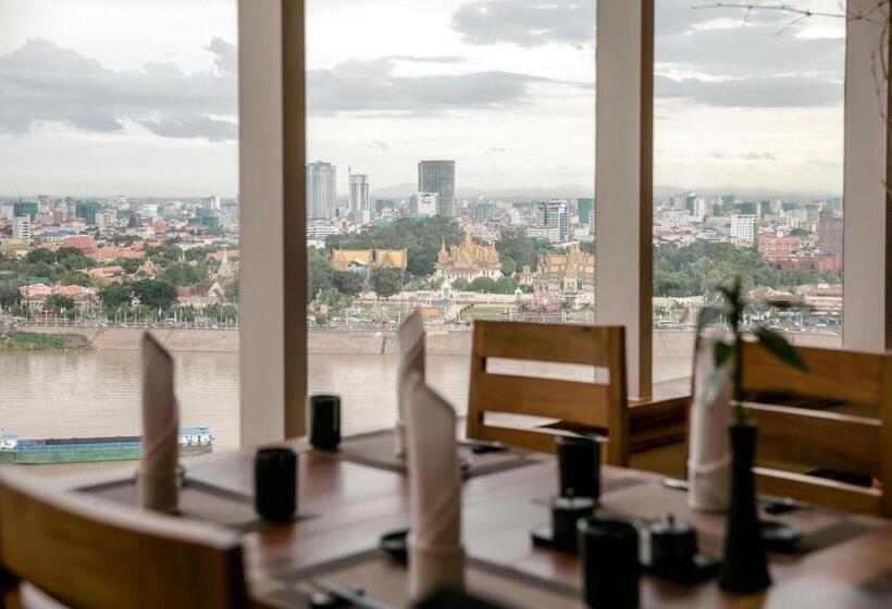 בית מלון כפרי Sokha Phnom Penh