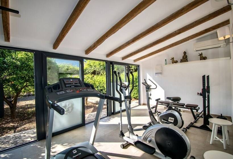 فندق Son Grec Petit Resort   Adults Only