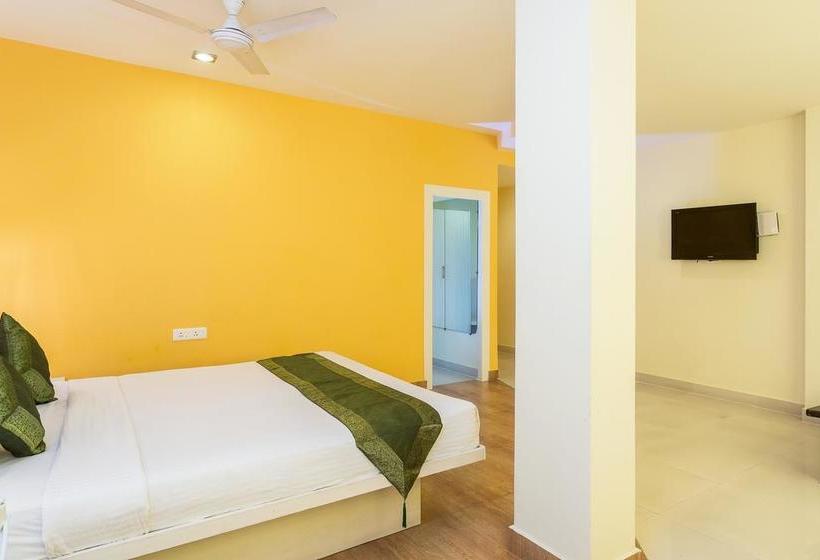 酒店 Fab Strawberry