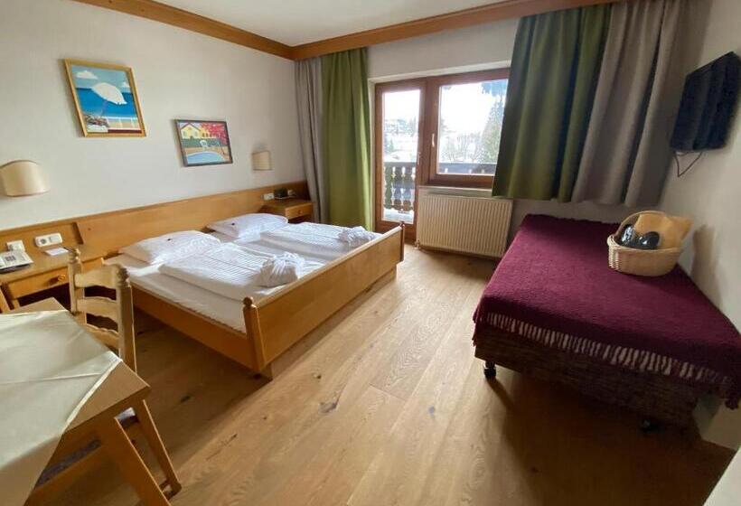 Отель The Alpine Palace New Balance Luxus Resort