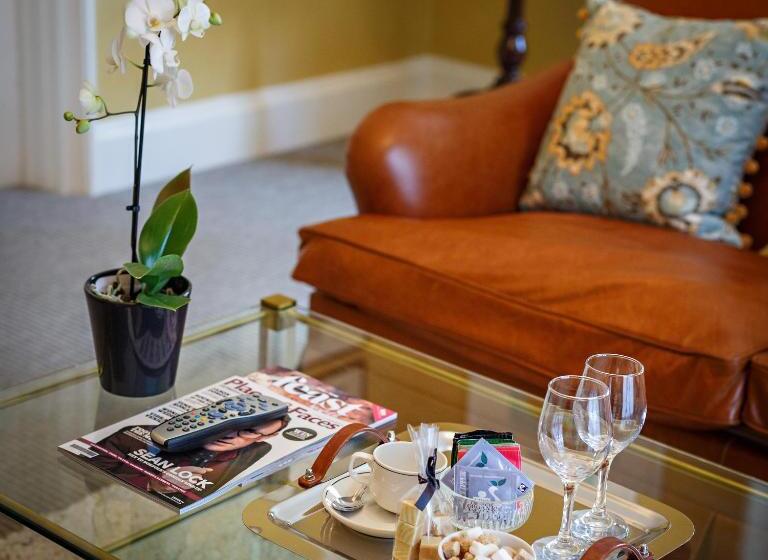 酒店 The Assembly House