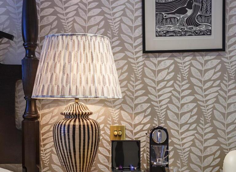 酒店 The Assembly House