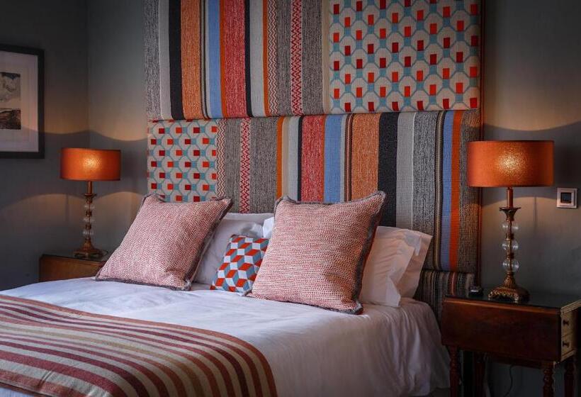 酒店 The Assembly House