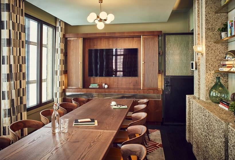 Отель The Hoxton, Holborn