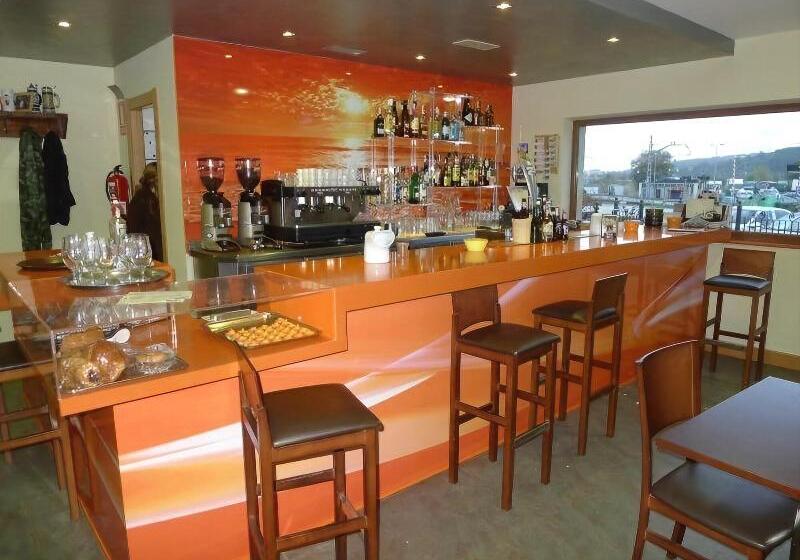 בית מלון כפרי Valle De Cabezon