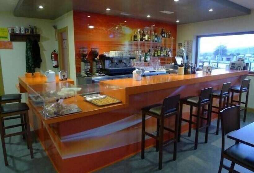 בית מלון כפרי Valle De Cabezon