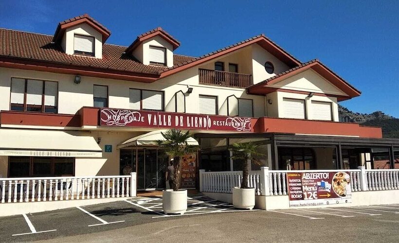 هتل Valle De Liendo