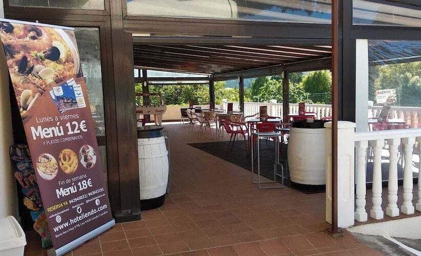 هتل Valle De Liendo