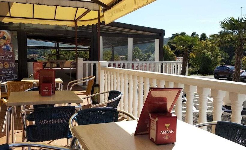 هتل Valle De Liendo