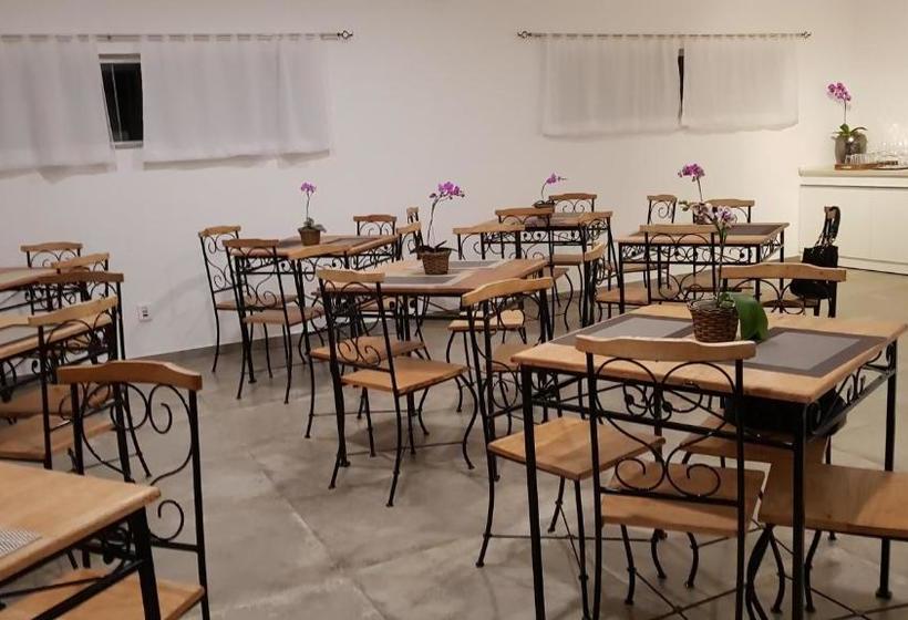 ホテル Villa Real Mogi