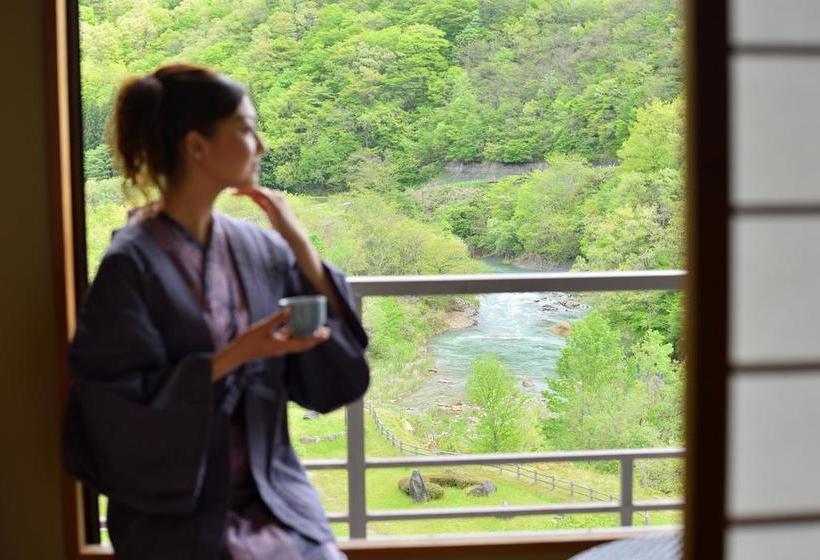 호텔 Sannouzan Onsen Zuisenkyo