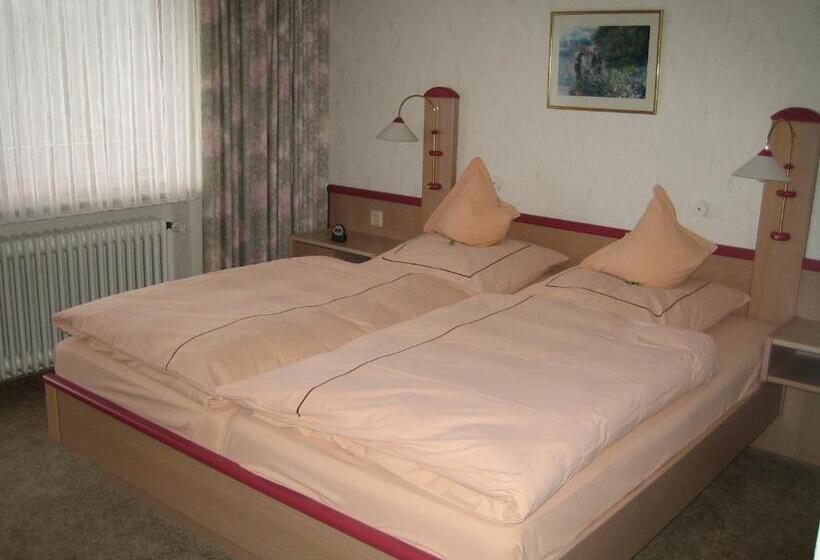 Landhotel Weinhaus Treis