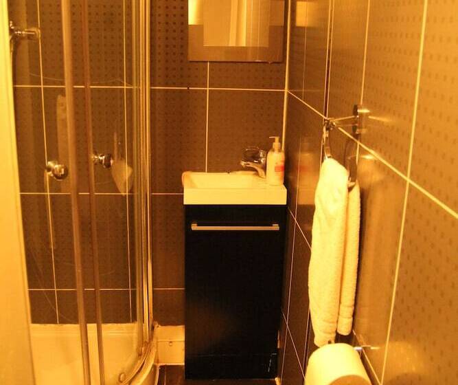 London Olympus Hotel Nirvana