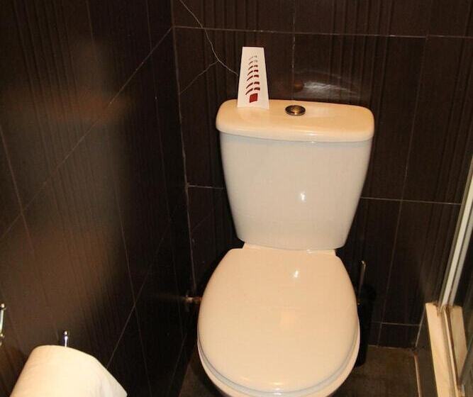 London Olympus Hotel Nirvana