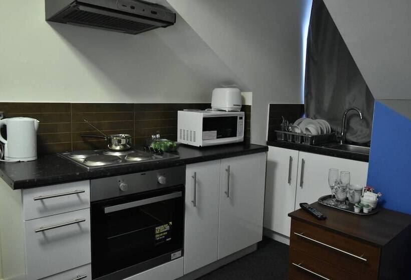 London Olympus Hotel Nirvana