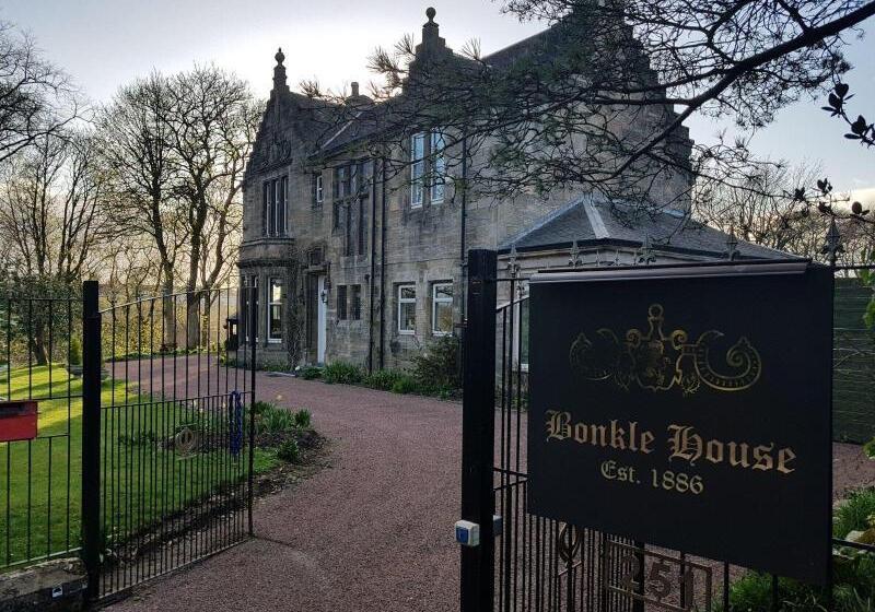 بنسيون Bonkle House