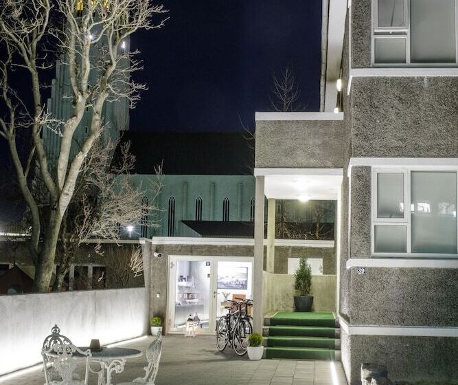 Pension (Hôtel basse catégorie) Freyja Guesthouse & Suites