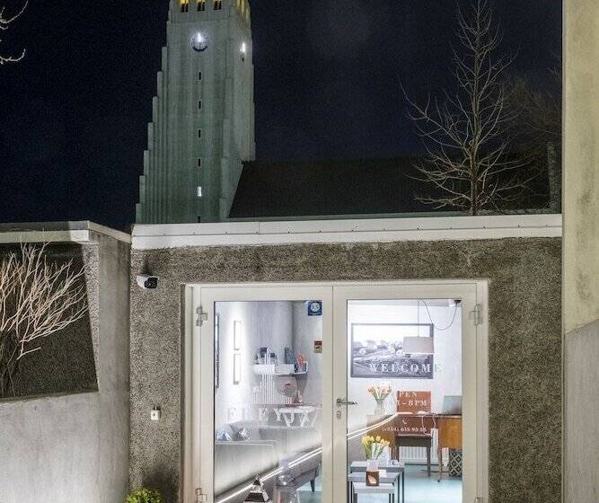 Pension (Hôtel basse catégorie) Freyja Guesthouse & Suites