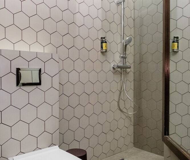 Pension (Hôtel basse catégorie) Freyja Guesthouse & Suites