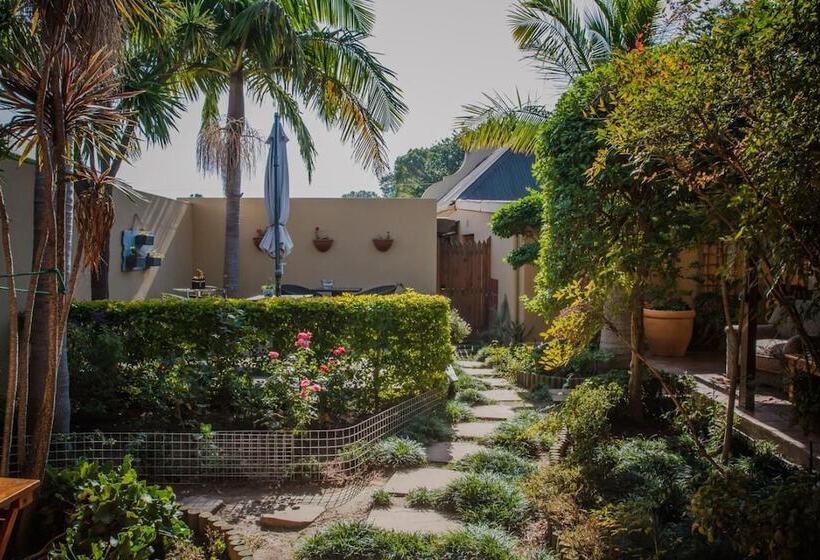 פנסיון Guesthouse Larachelle