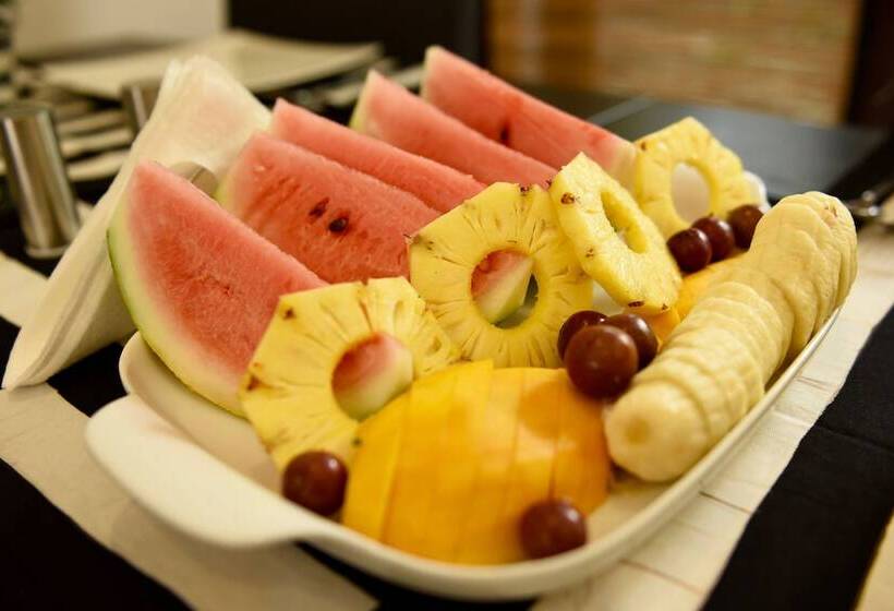 بنسيون Halcyon House Colombo