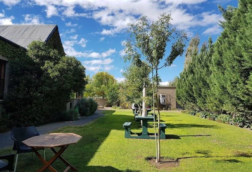 ペンション Old House Lodge