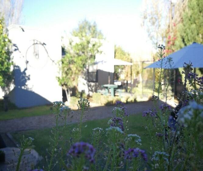 ペンション Old House Lodge