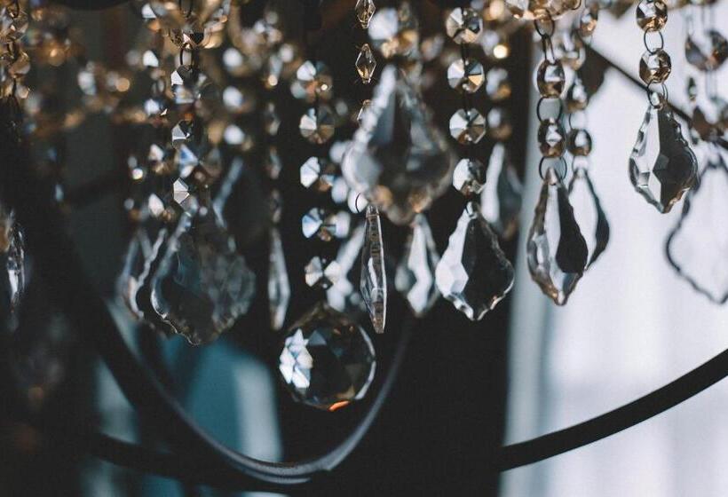 بنسيون The Stag At Stow